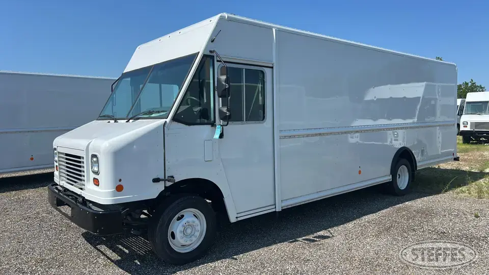 2021 Ford F59 P1200 Utilimaster Van Truck
