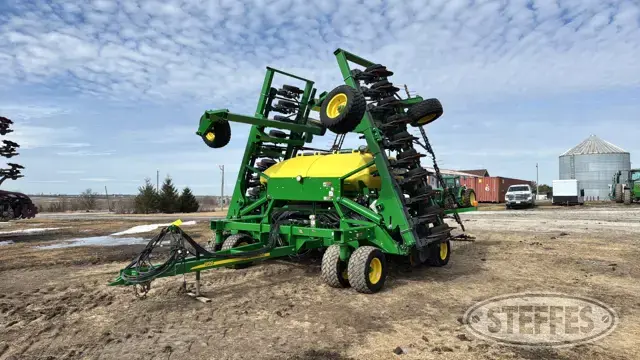 2015 John Deere 1990