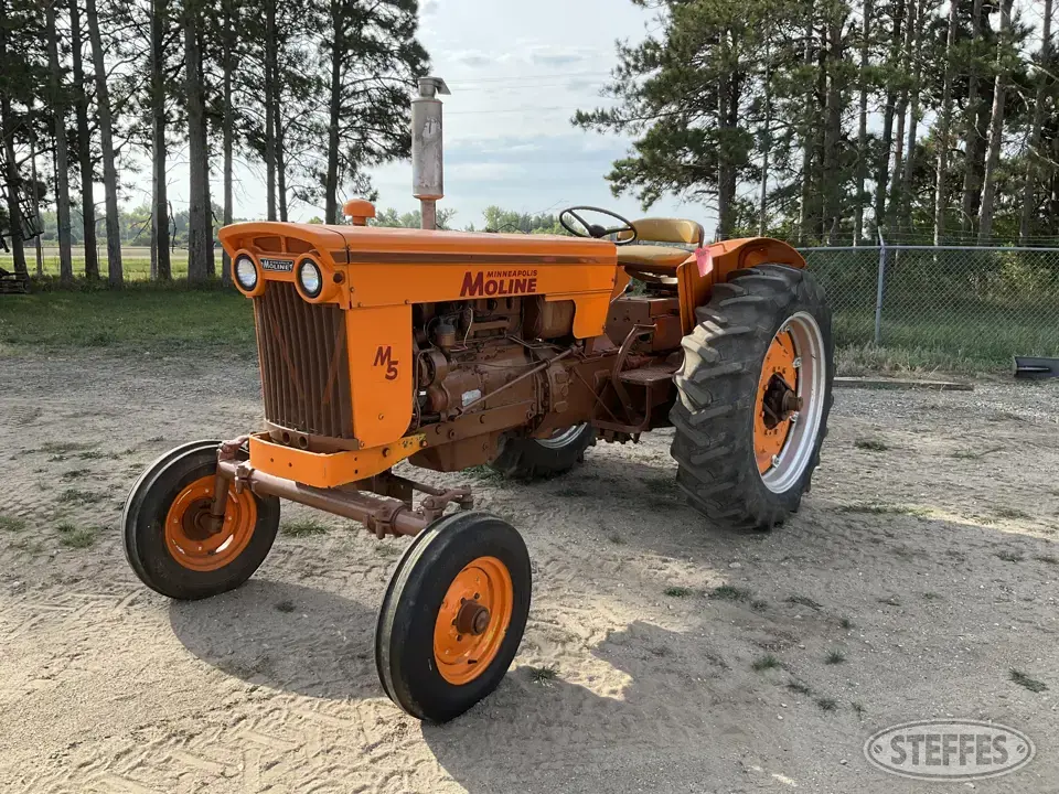 Minneapolis Moline M5 Collectible Show Tractors-Stationary Engine