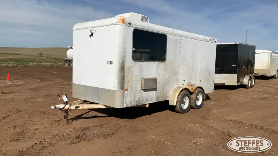 2015 CM Trailers Enclosed Cargo Trailer