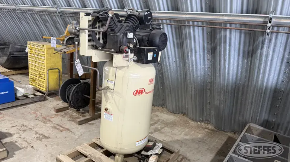 Ingersoll-Rand 80 gal. air compressor Air Tools and Compressor