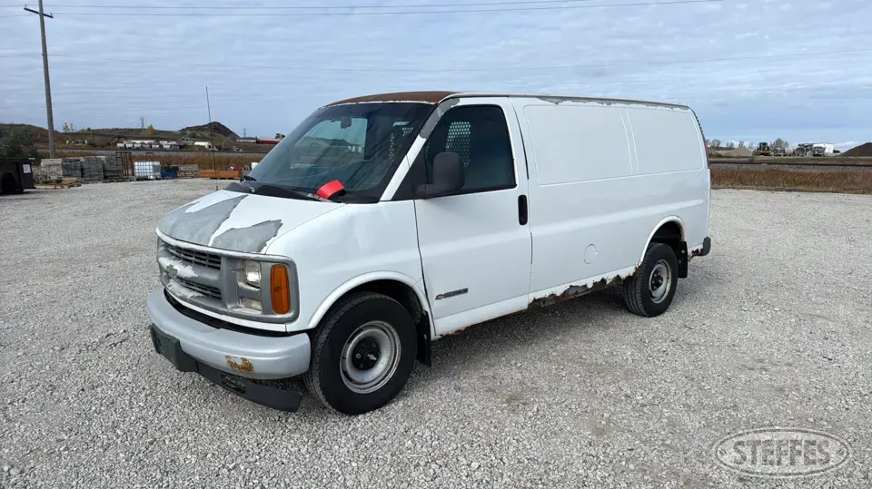 1999 Chevrolet 2500 Express Van