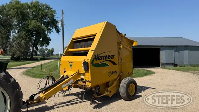 2010 Vermeer 665 Rancher