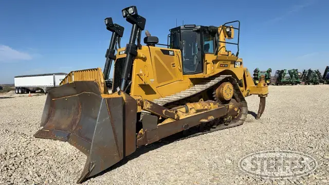 2011 CAT D8T