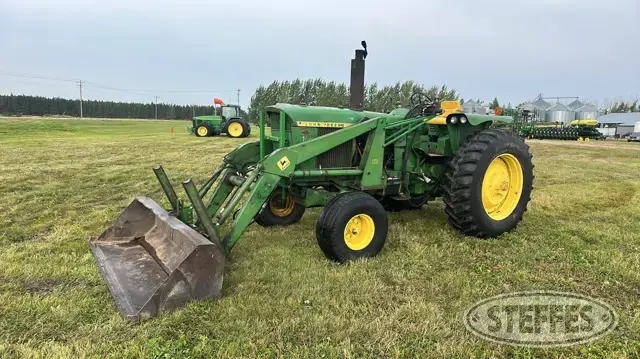1972 John Deere 4620