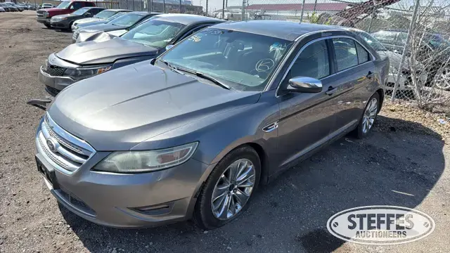 2011 Ford Taurus Limited