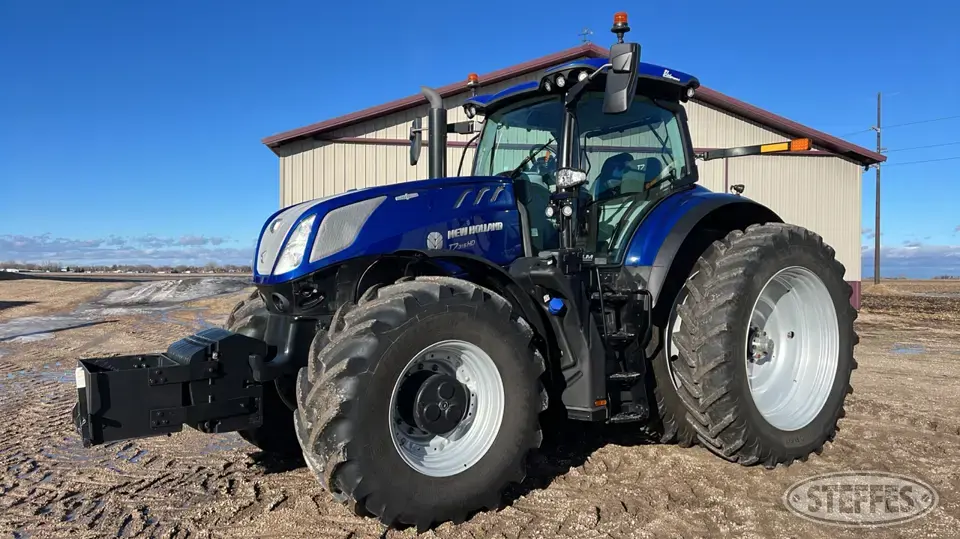 2023 New Holland T7.315HD MFWD Tractor