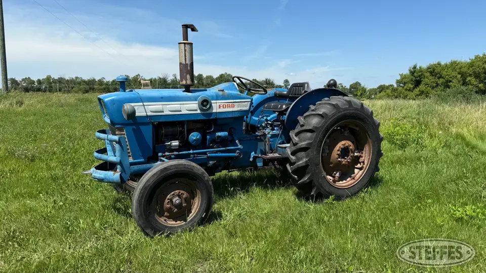 1967 Ford 3000 2WD Tractor