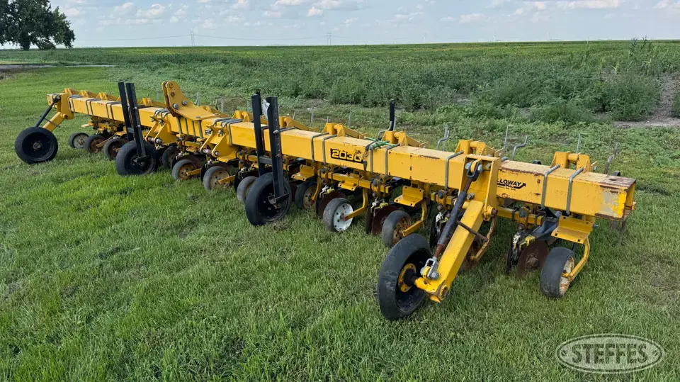Alloway 2030 Row Crop Cultivator
