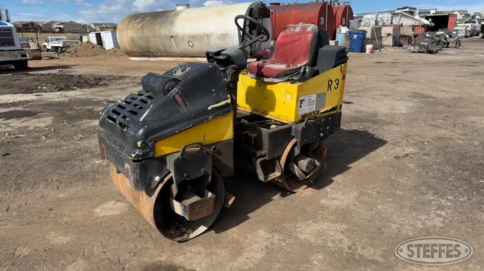 Wacker RD11A Self-Propelled Smooth Drum Compactor