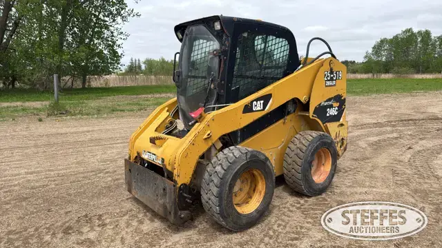 2011 CAT 246C