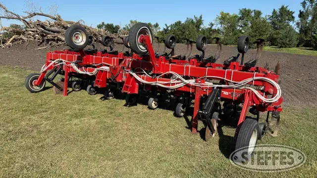 Case IH 183