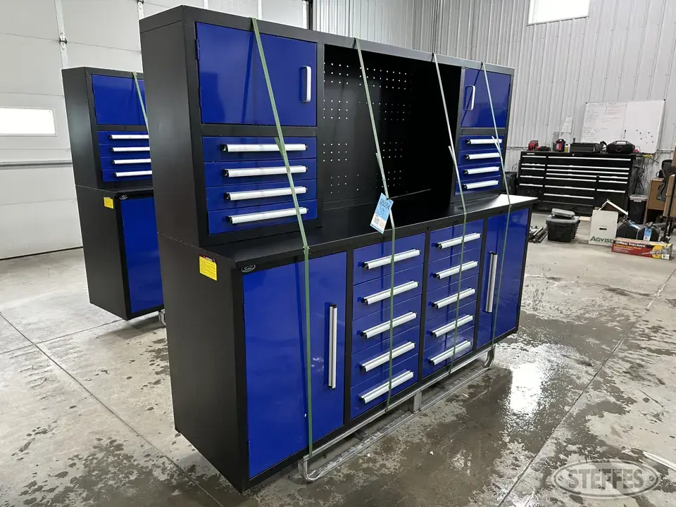 Steelman 7FT-18HD Storage and Bench