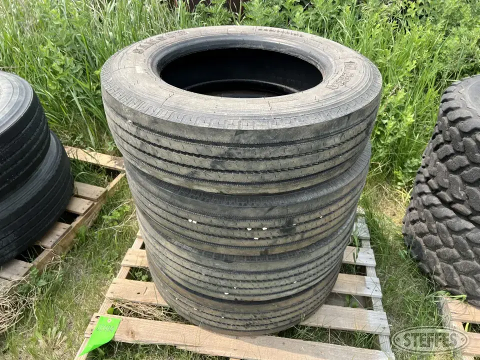 (4) Samson 225/70R19.5 tires Truck Tire