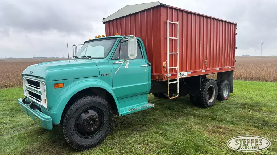 1970 Chevrolet C50 Grain Truck