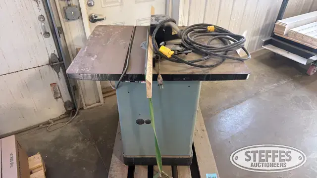 Delta Shaper table router