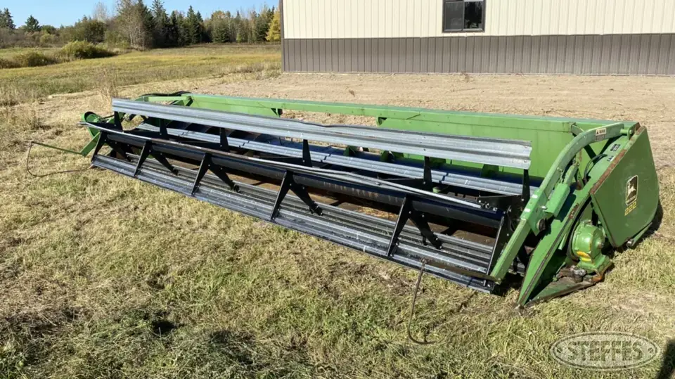 John Deere 222 Rigid Head