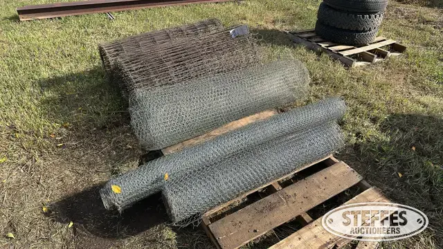 Wire fencing