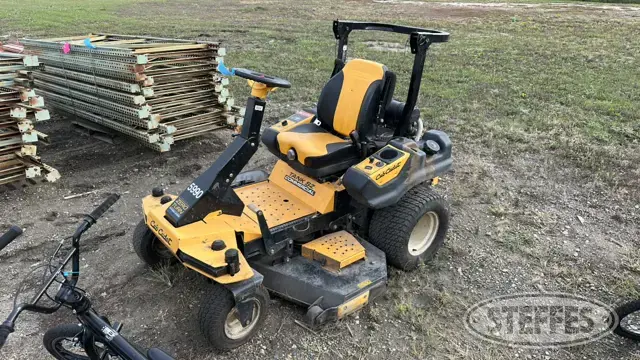 Cub Cadet Tank