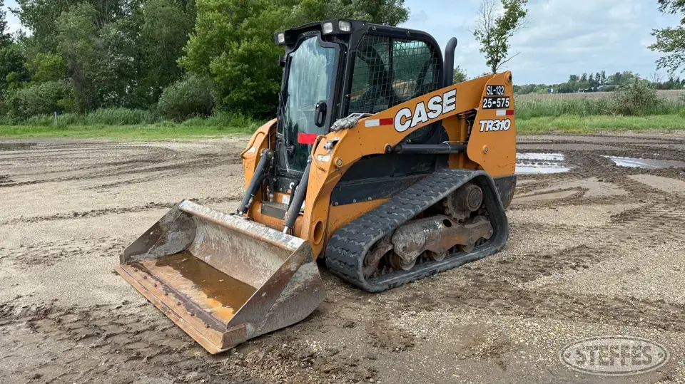2019 Case TR310 Tracked Skid Steer