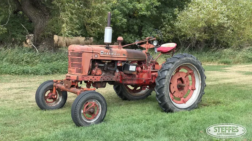 1942 McCormick Farmall H Collectible Tractor