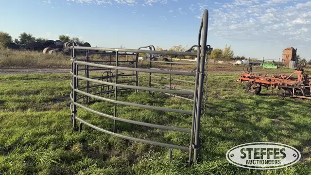 Priefert loading corral