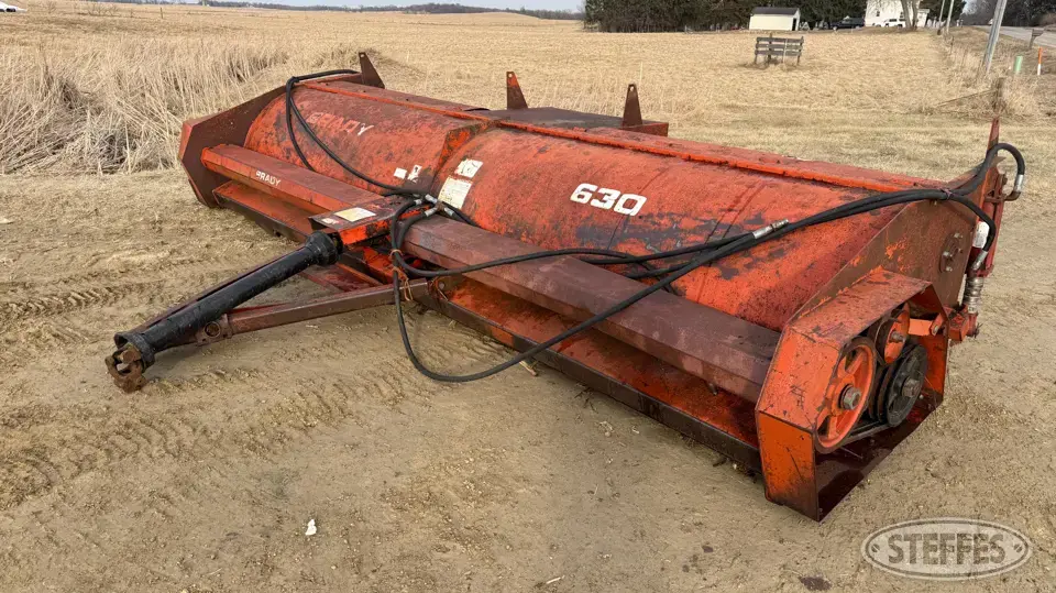 Brady 630 Stalk Chopper