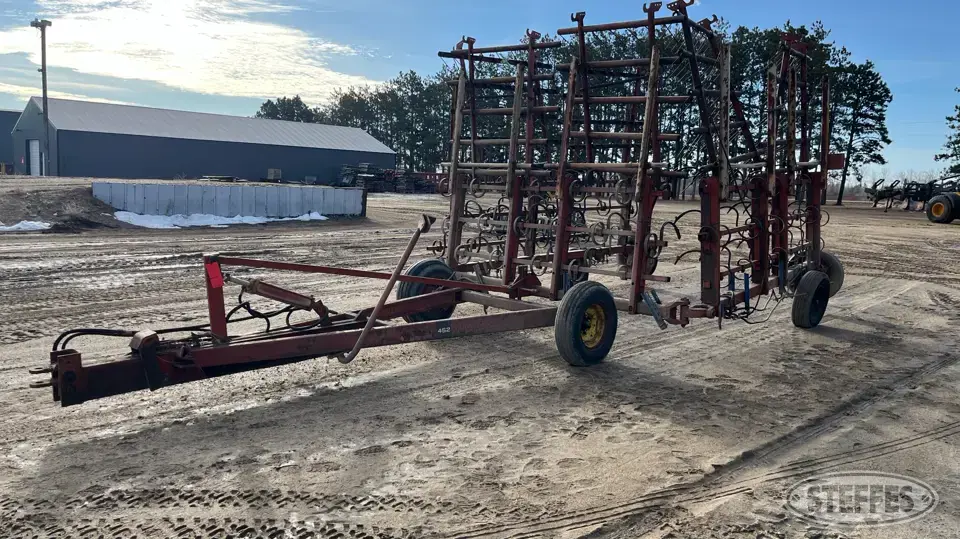 Melroe 452 Harrow