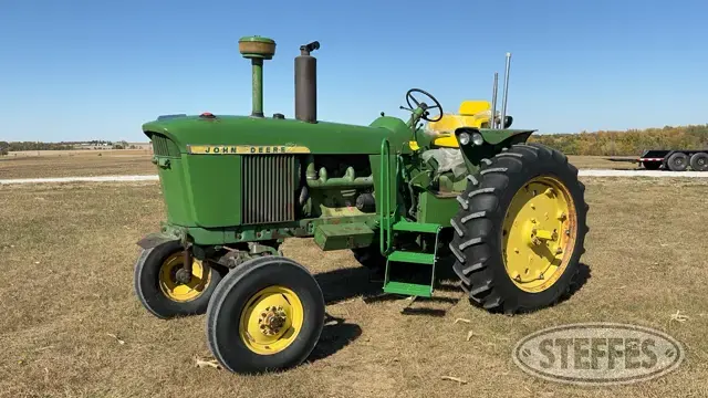 1962 John Deere 4010