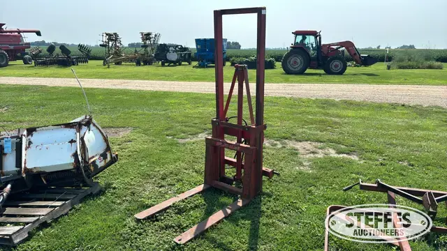 Westendorf 3 pt. forklift