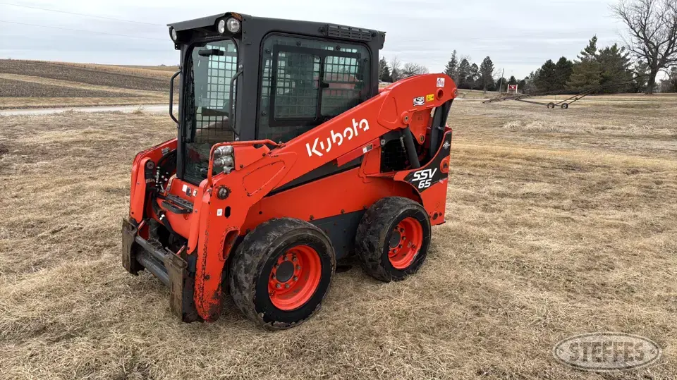 2023 Kubota SSV65 Wheeled Skid Steer