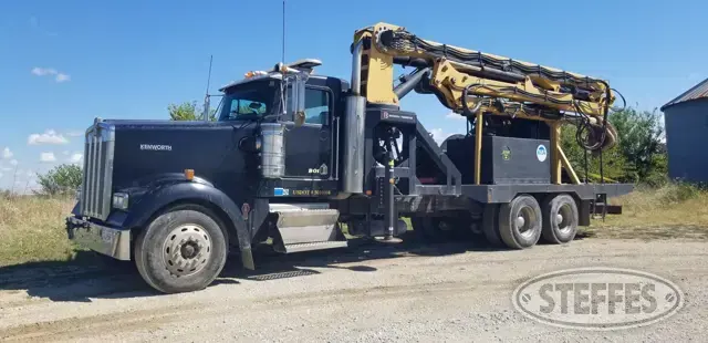 2002 Kenworth W900