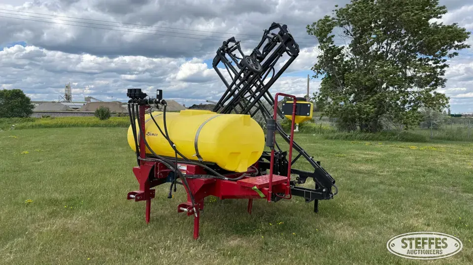 Demco 3 pt. sprayer