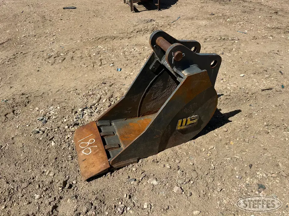 WB Loader Backhoe Attachment