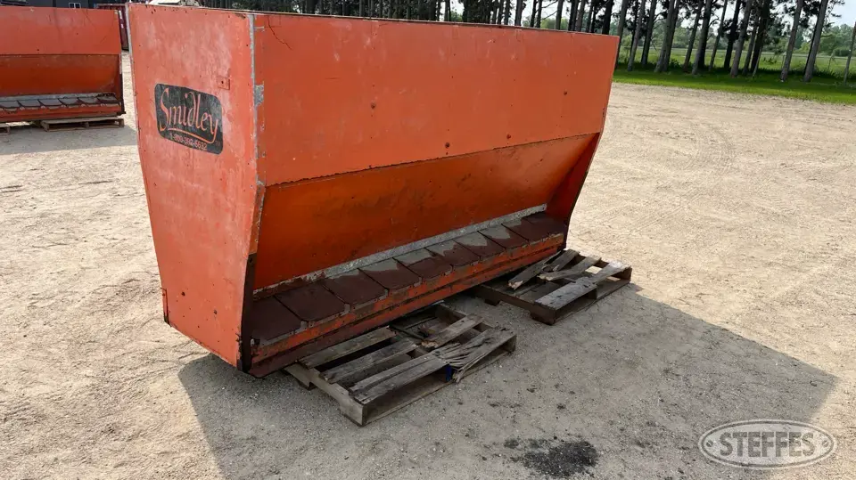 Smidley Feeders and Bunk