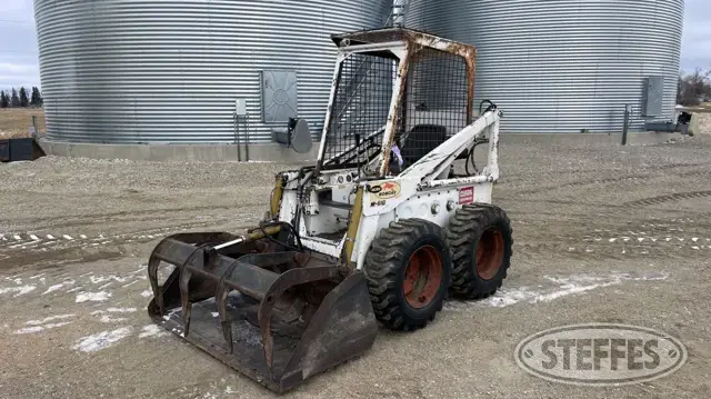 Melroe Bobcat M610