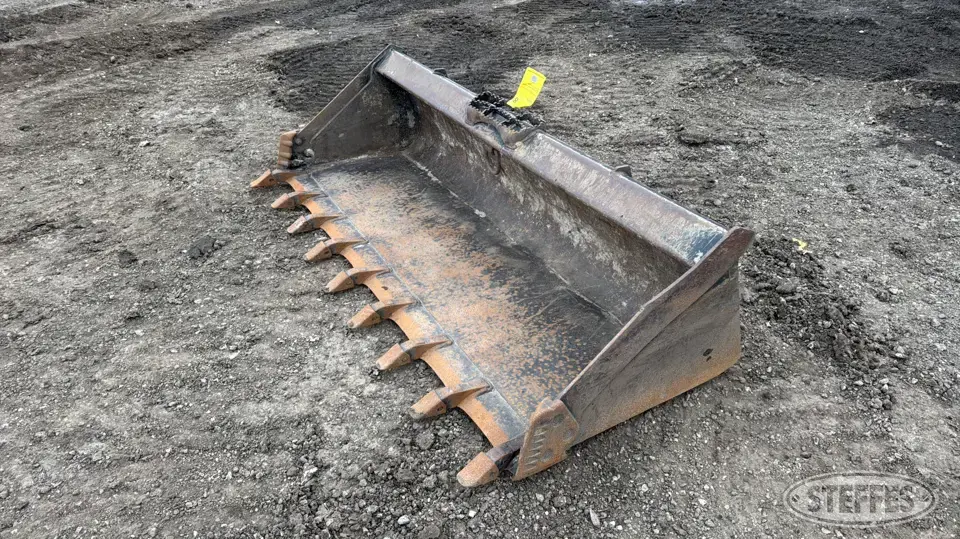 Kubota skid steer dirt bucket Skid Steer Bucket