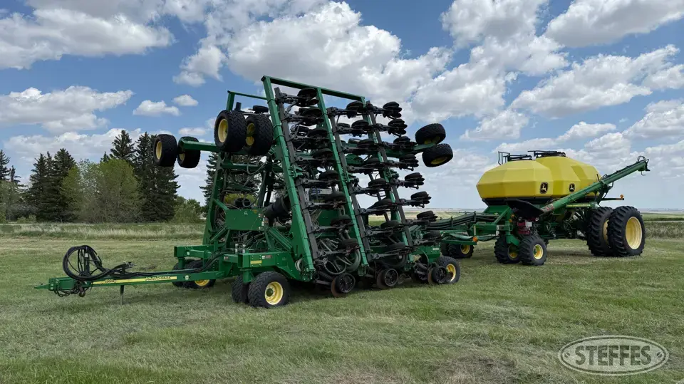 2011 John Deere 1895 Air Drills and Air Seeder