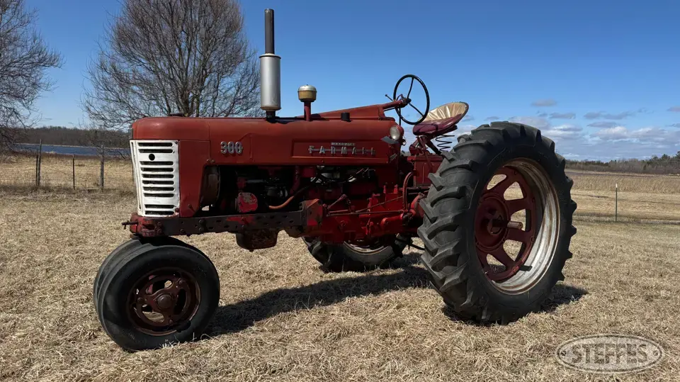 1956 Farmall 300 Collectible Tractor