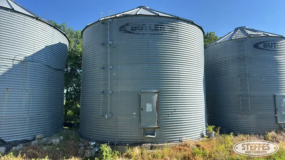 Butler grain bin