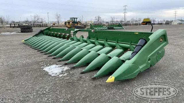 2022 John Deere C18R
