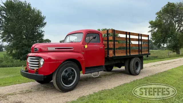 1948 Ford F-5