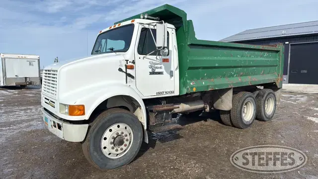 1992 International 8100