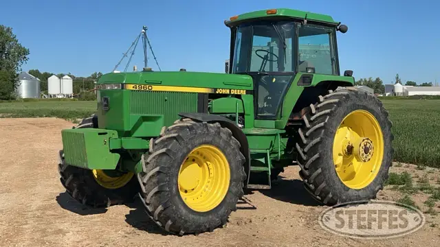 1993 John Deere 4960