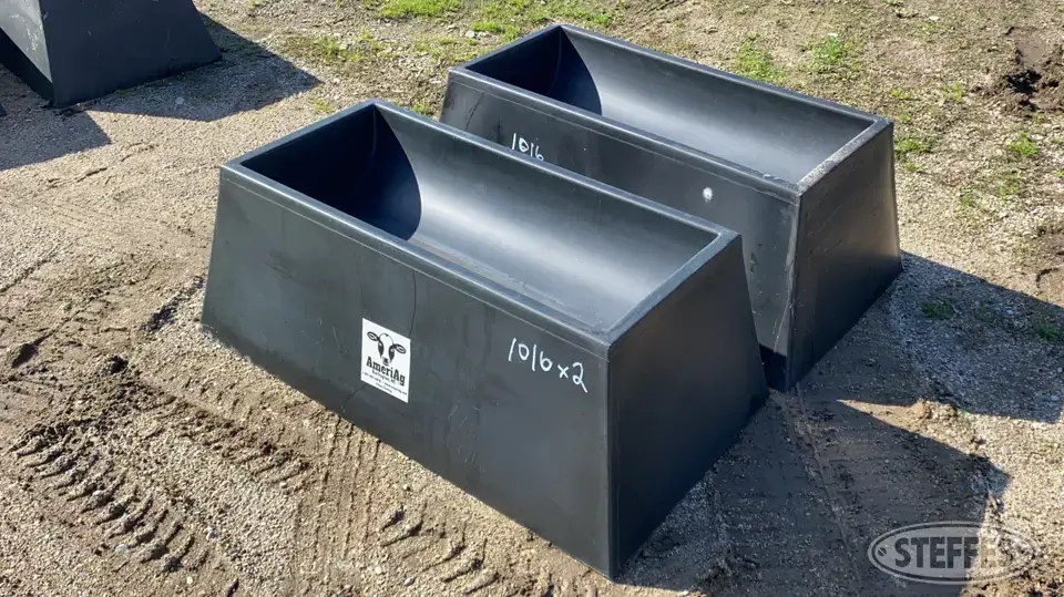 AmeriAg Feeders and Bunk
