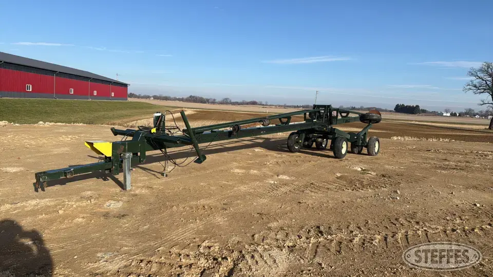 Husky PL490 Manure Agitation Equipment
