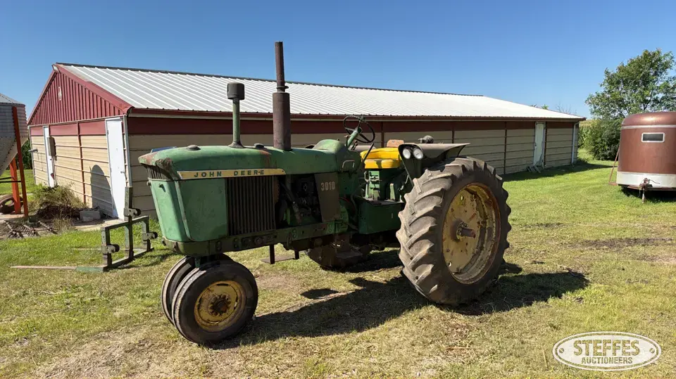 John Deere 3010 2WD Tractor