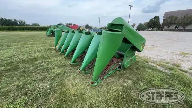 1994 John Deere 693