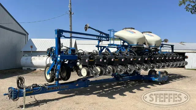 Kinze 3600