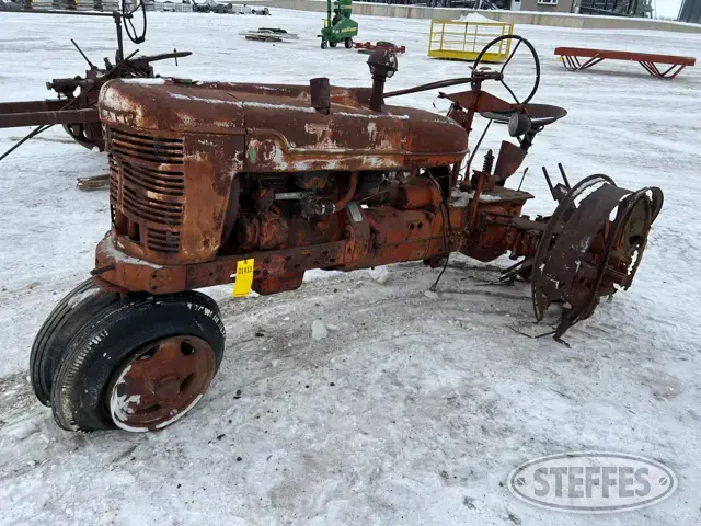 1942 Farmall H